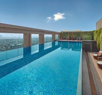 SwimmingPool_5970