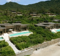 Beachfront-Three-Bedroom-Pool-Villa-1-2048x1365