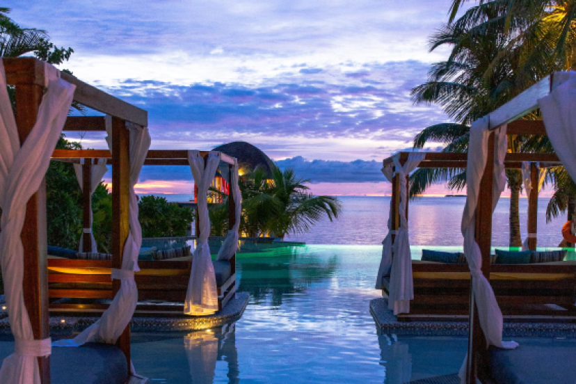 Wander Around Lao Quarter